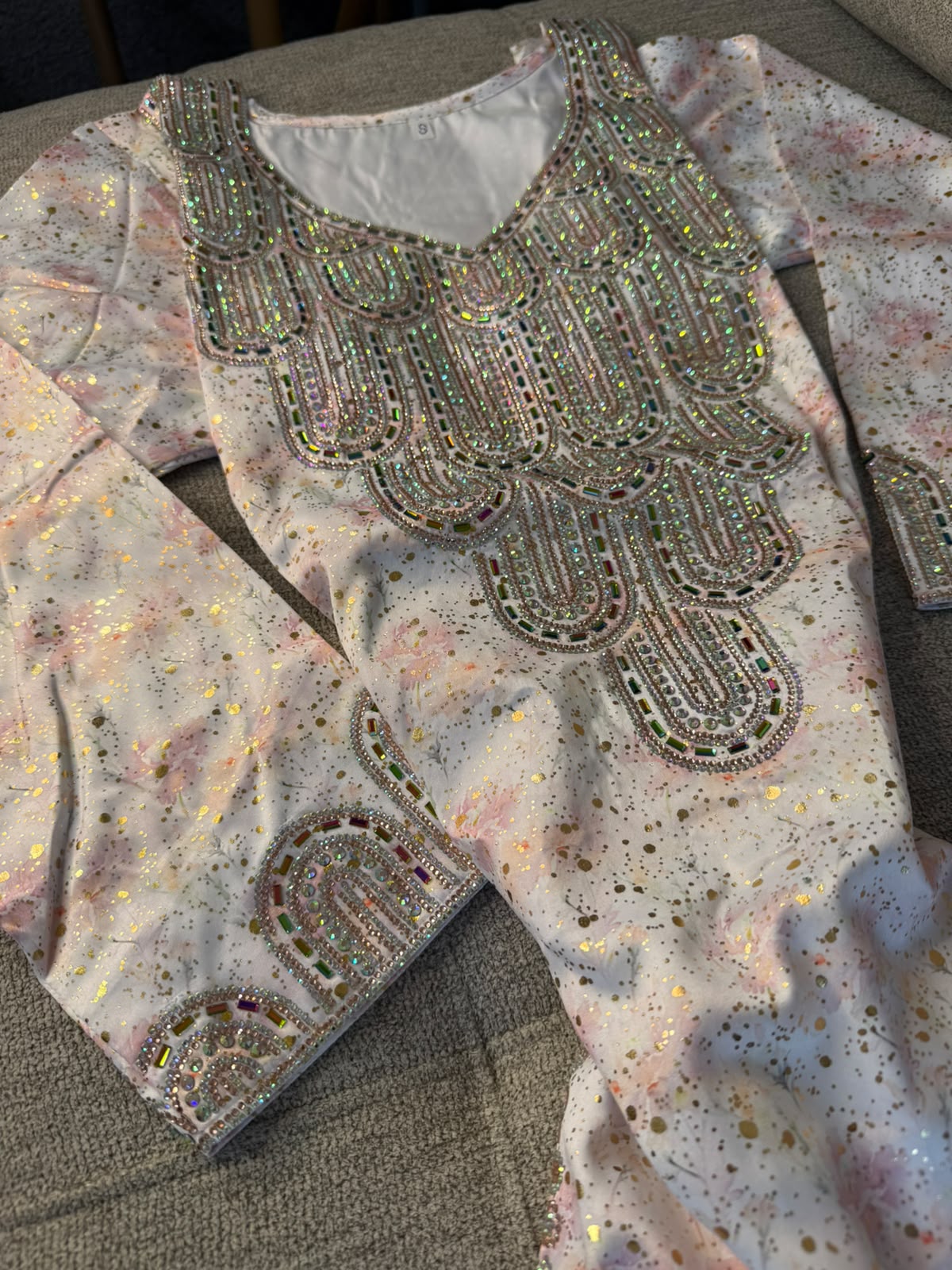 Pink Emirati Silk  Makhwar with Shayla