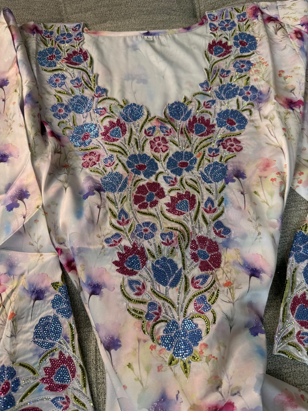 Blue Emirati Silk Makhwar, Ready to wear