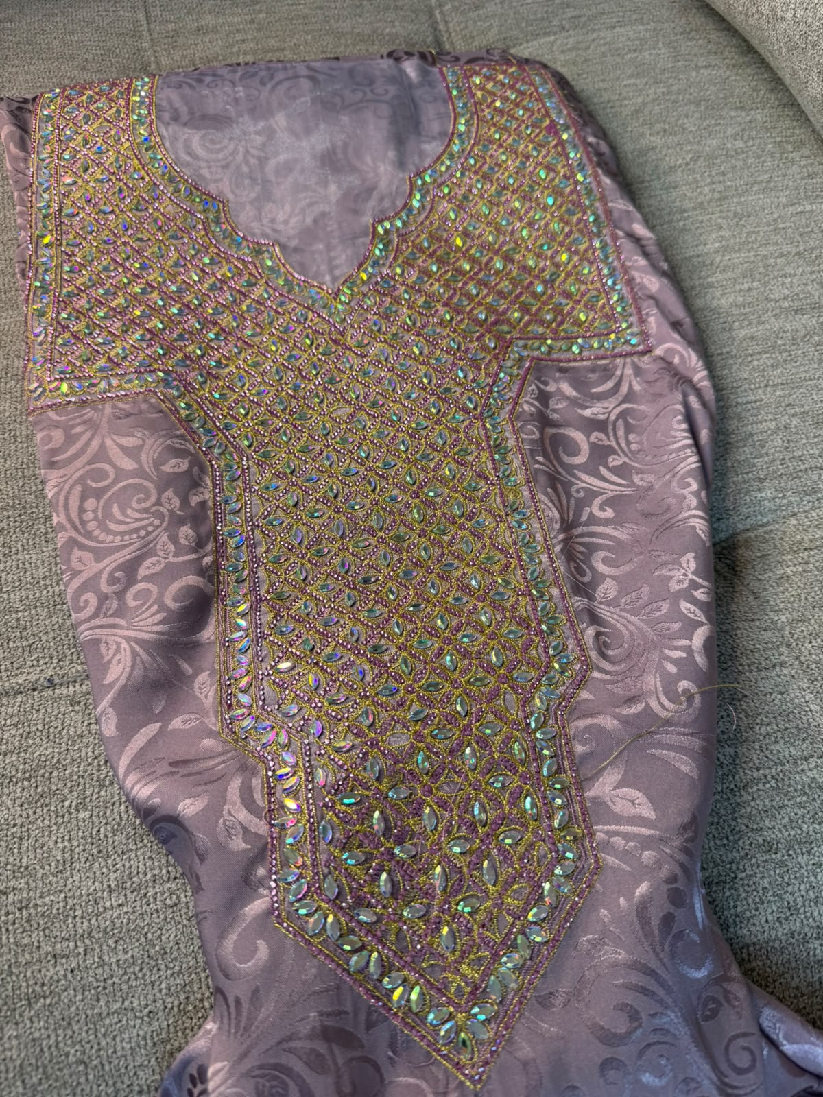 Purple Luxury Emirati Makhwar, ( Not Ready )