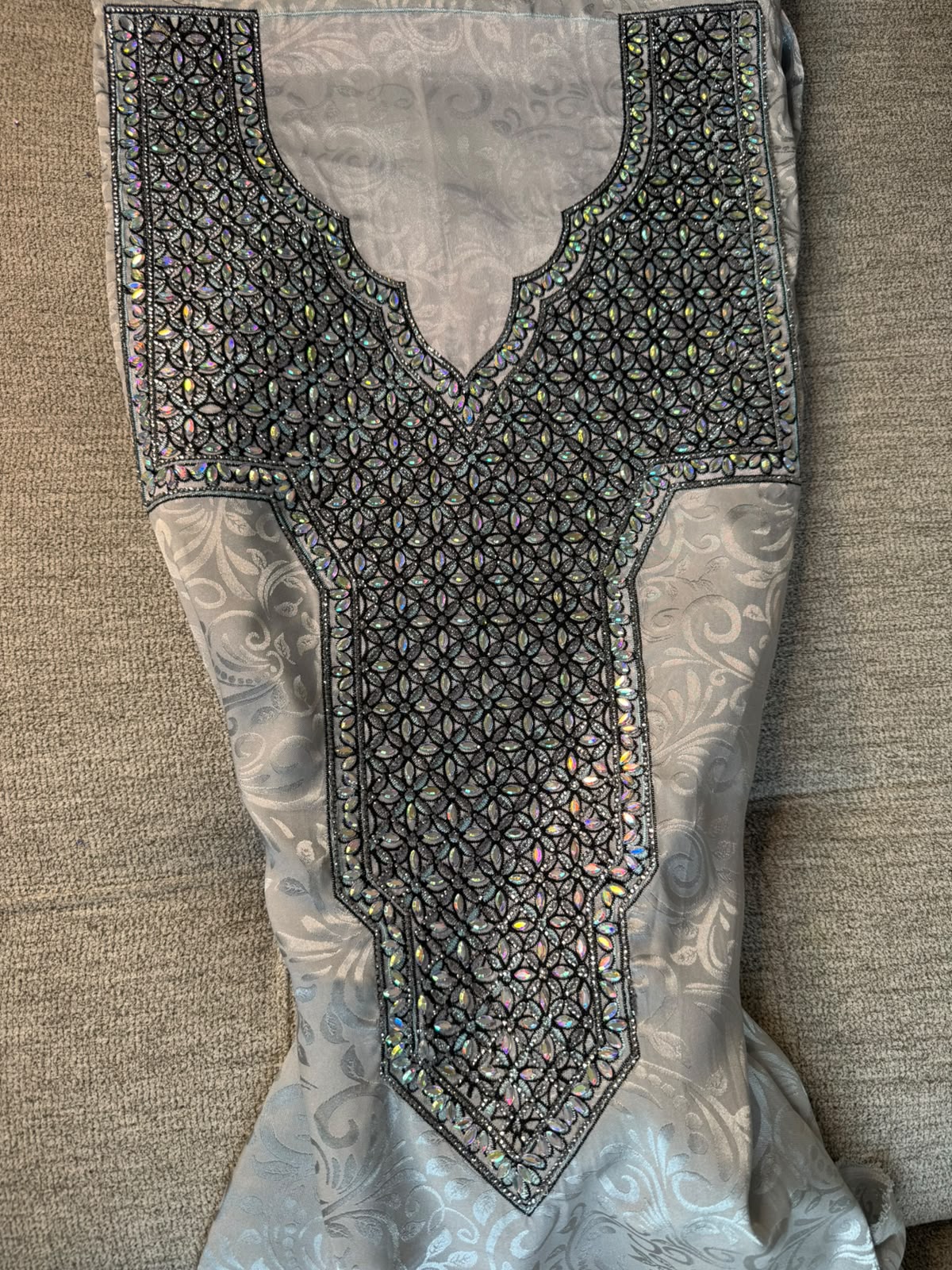 Luxury Gray Emirati Makhwar, ( Not Ready )